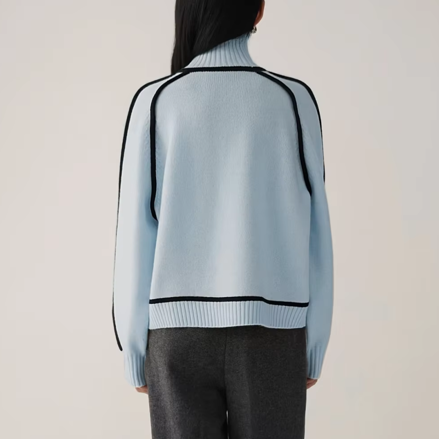 Frida | Elegante trui met hoge kraag